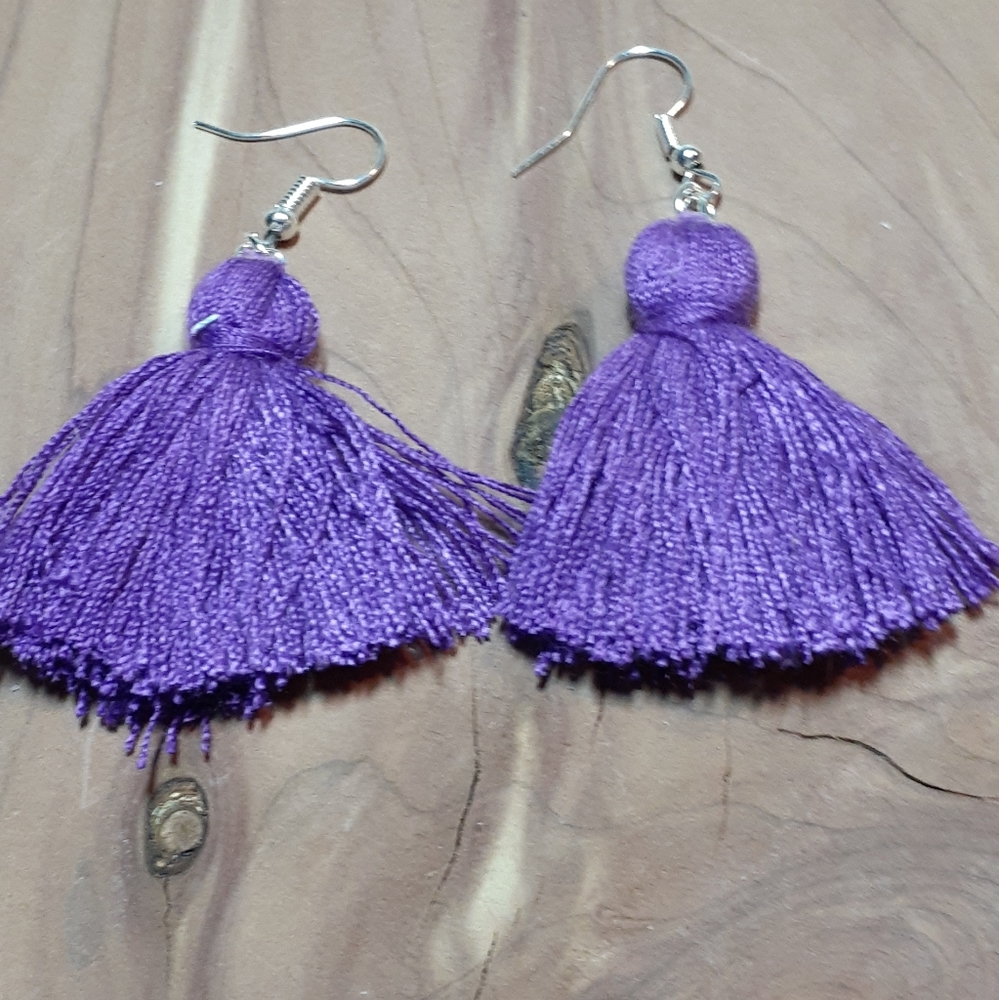 💕3/15💕 Fringe earring